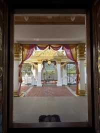 วัดแหลมสัก จ.กระบี่ วัดสวยวิวทะเล