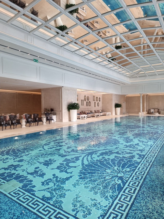 화려함의 극치! 그랜드 리스보아 팰리스 수영장 🏊‍♀️💎