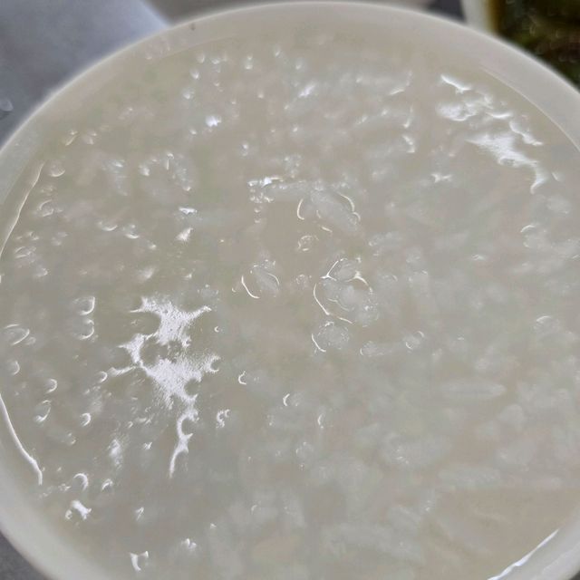 🥣 ร้านข้าวต้มมีนา เชียงราย