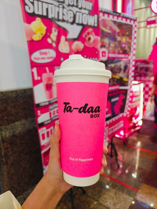 A Pop of Pink at Ta-Daa Box