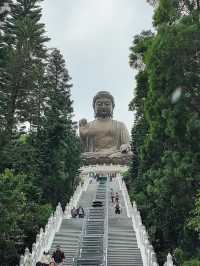 Exploring Hong Kong’s Iconic Tian Tan Buddha (天壇大佛) 🏯🚠