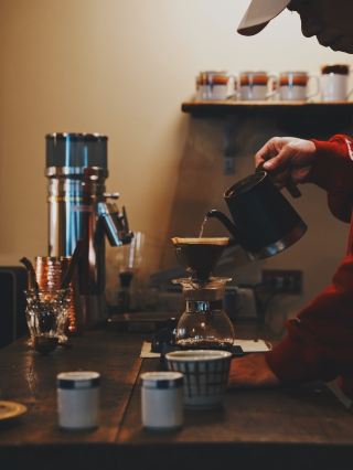 A must-visit quality coffee shop in Banqiao｜Lihua's retro atmosphere and warm daily life