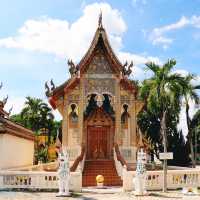 วัดบ้านเหล่าพระเจ้าตาเขียว