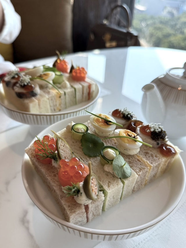 Afternoon Tea 🍂ในโรงแรมสุดหรูเปิดใหม่รับปี 2568 