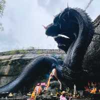 พญานาคราชองค์ดำ วัดป่าภูยอดรวย 