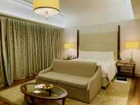 Luxury Redefined at Waldorf Astoria Dubai Palm Jumeirah