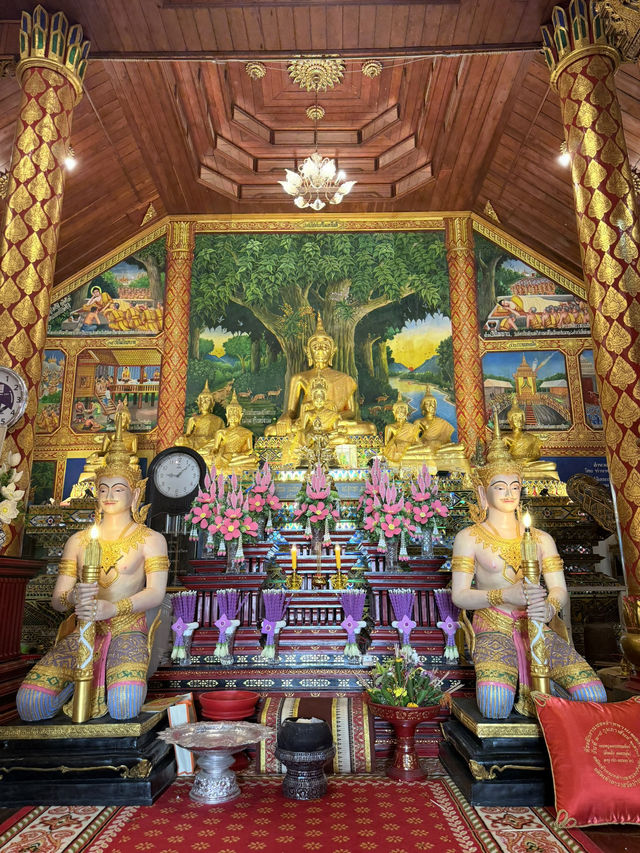 📍วัดบ้านหลุกลำพูน วัดเก่าแก่ที่มีความสวยงามซ่อนอยู่