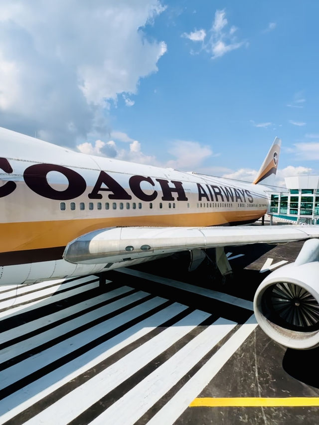 “Shop & Soar: A First-Class Shopping Experience at Coach Airways Melaka!”