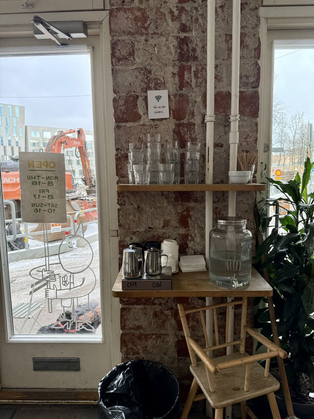 Cozy & Lively Café in Helsinki: Sävy ☕🇫🇮