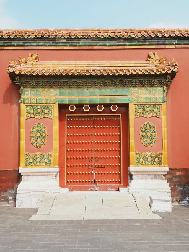 Unlocking the Secrets of the Forbidden City: A Morning of Imperial Splendor