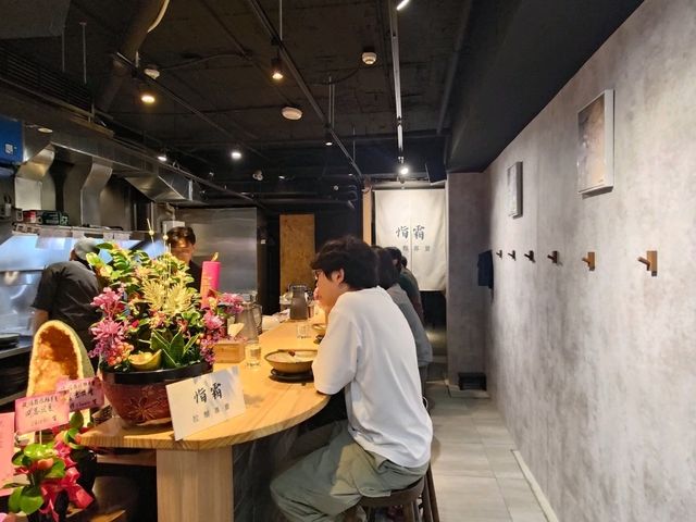 台北新開幕拉麵店-恉霜-中山區美食