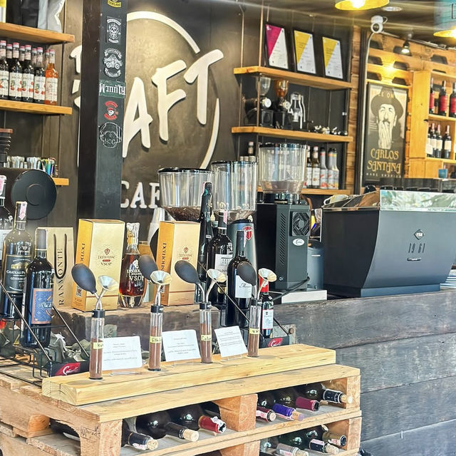 the raft cafe’ khaoyai