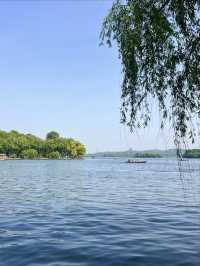 Spring in Hangzhou – Fresh Travel Guide! 🌸