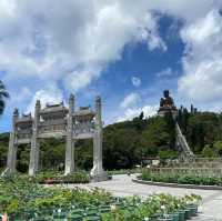 A Majestic Encounter with Tian Tan Buddha
