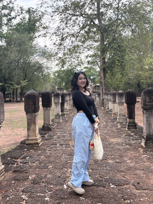 อุทธยานประวัติศาสตร์สด๊กก๊อกธม Sadok Kok Thom 