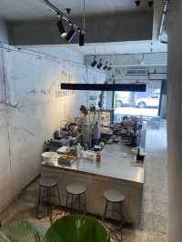 Desktop cafe and Co-working Lopburi 