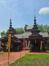 วัดจอมสวรรค์เป็นวัดเก่าแก่ สถาปัตยกรรมพุกาม