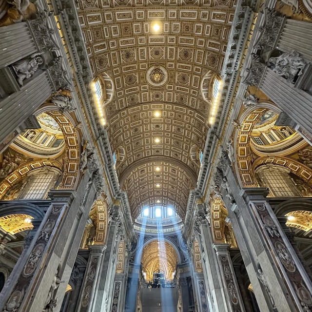 A Divine Weekend at the Pope’s Residence: Vatican Splendor & Roman Soul
