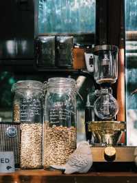 Glasshouse Coffee : คาเฟ่สไตล์เรือนกระจก