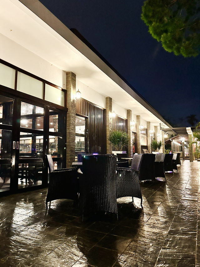 Feast in the Tropics – Weekend Indulgence at Verandah Restaurant