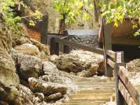 วนอุทยานเขานางพันธุรัต โดดเด่นที่ภูเขาหินปูน