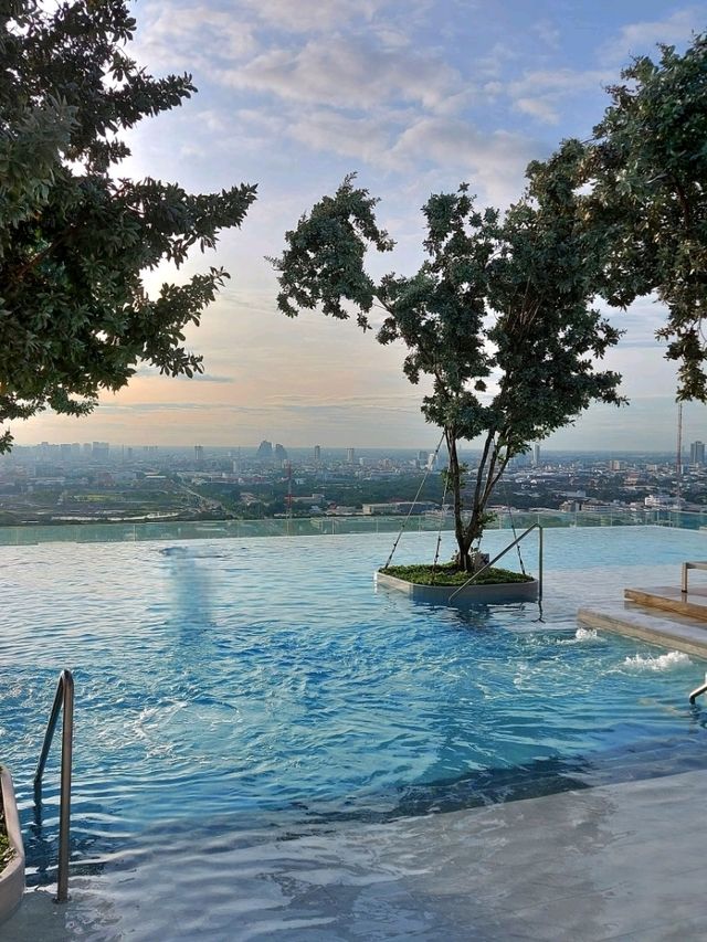 โรงแรมสวยกลางกรุง อีสติน แกรนด์ พญาไท