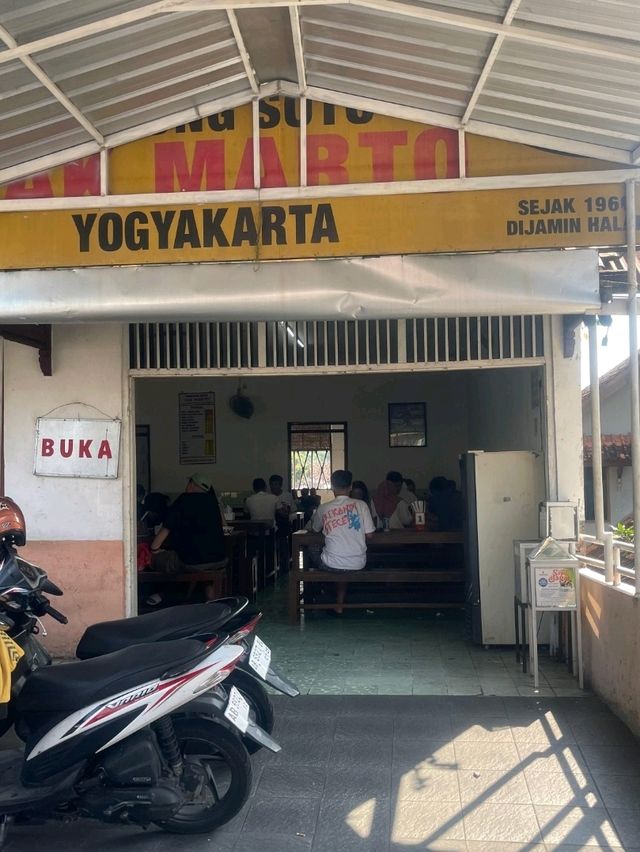 First time moment Jogja solo trip 