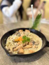 AnMour Café – Eco Botanic: Western Comfort Food in a Cozy Setting