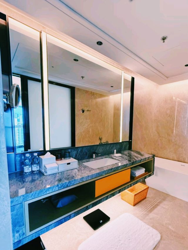 中國廣東珠海豪華酒店推薦：珠海華發萬豪酒店，使用trip.com預定能享受最大優惠