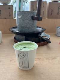 【香港】中環IFC超霸氣汴京茶尞：單賣一項手沏抹茶，犀利！