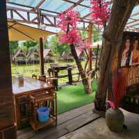 ร้านอาหารอีสานรสเด็ด เลอบัวเด้อ