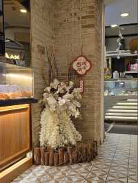 A delightful blend of Turkish charm and modern café culture, Madoo Coffee is the choice!