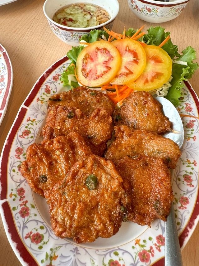 ร้านอาหาร ครัวโกเท้ นครปฐม 
