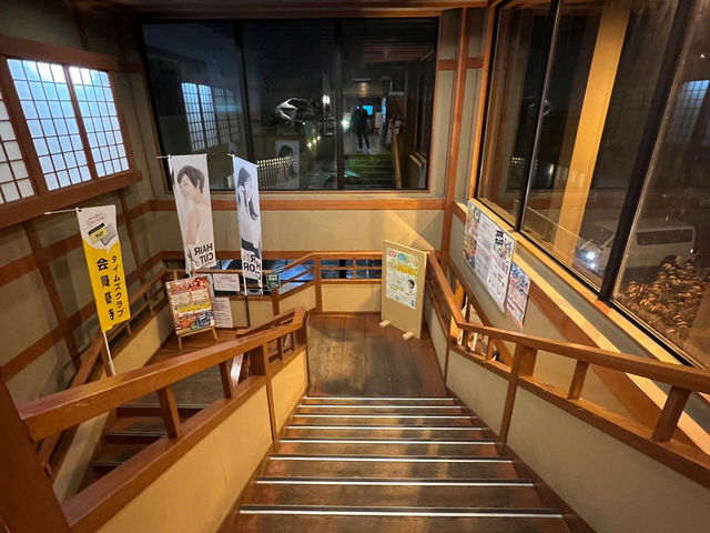♨️ A Soak in Aomori’s Local Hotspot – Gokurakuyu is Buzzing with Life!
