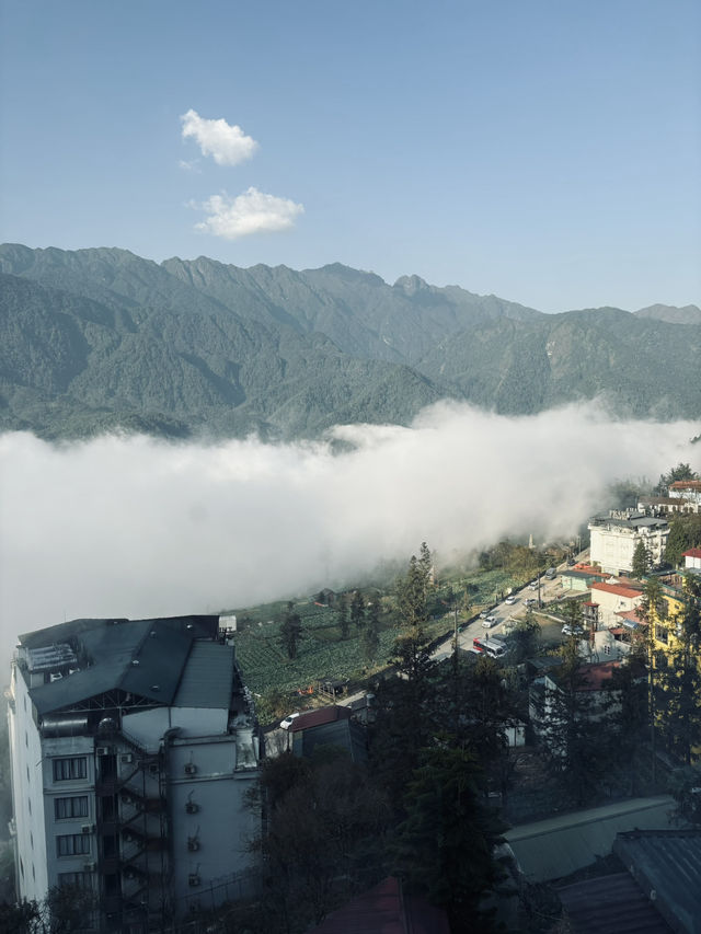 🌾 Lost in the Clouds – Sapa, Vietnam 🏔️