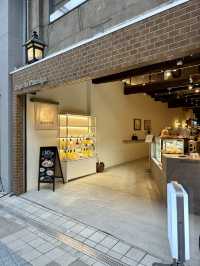 Tai Katsu Burger in a Charming Machiya Café – A Taste of Dogo