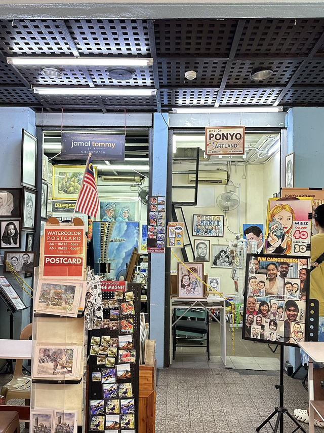 Accidentally Became an Art Collector at Pasar Seni