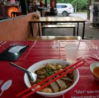 ก๋วยเตี๋ยวป๊อก ป๊อก บางแสน
