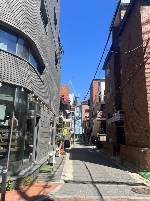 Lowide Coffee Bakery