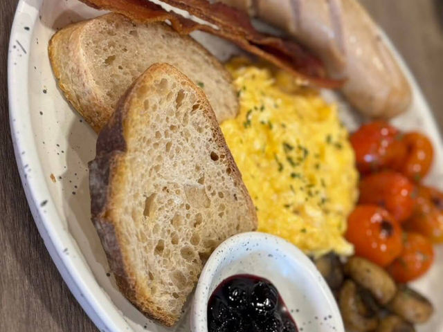 BiraBica - Coffee & Brunch 