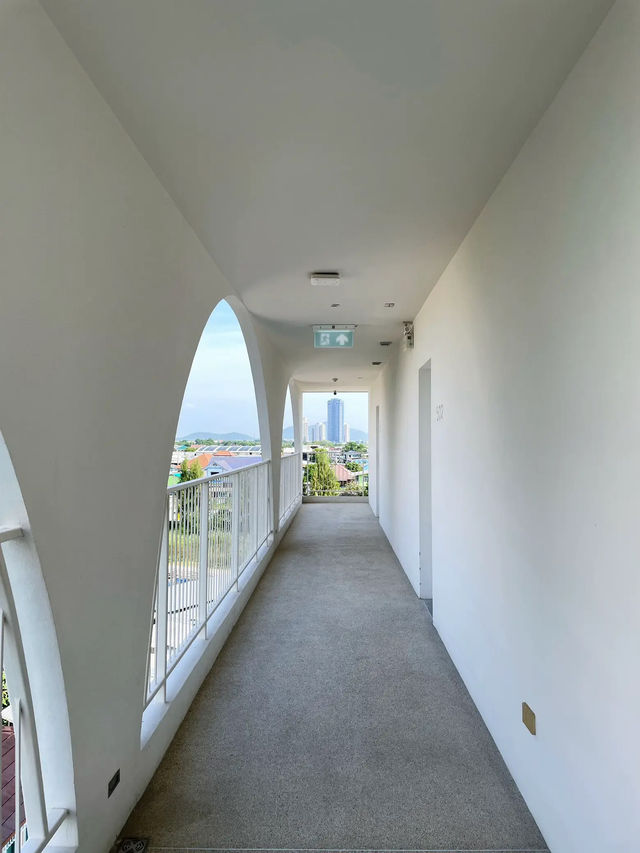 หาดวอนนภา บางแสน  | Zuwala Hotel 