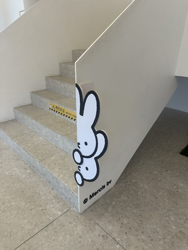 미피와 특별한 추억만들기 🐰🎶 거제 미피카페!