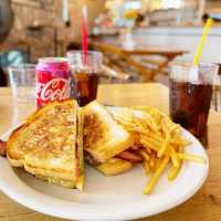 L.A.GARAGE3 Cafe