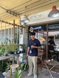 Howl Coffee House