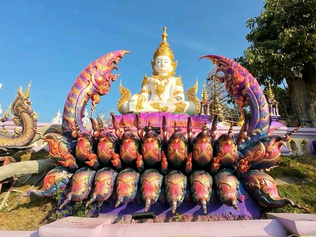 A Touch of Purple: Wat Phra That Doi Wao, Chiang Rai