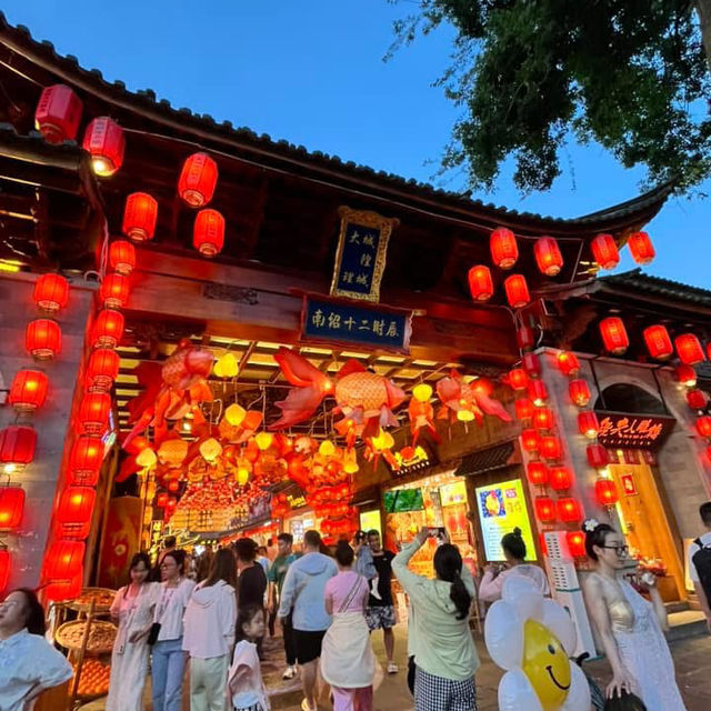 🌿✨ Step into a Living Storybook at Dali Ancient Town (大理古镇)