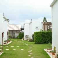 ที่พักริมทุ่งนาสุดมินิมอล วิวภูเขา จ.น่าน