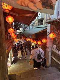 千と千尋の世界に浸る、九份の夕暮れ