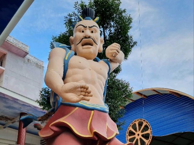 Discover Cultural Fusion at Wat Thawon Wararam in Hat Yai