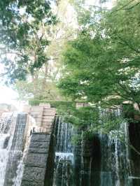 💧🏞️水と音がつなぐ非日常──品川・御殿山庭園の滝散歩